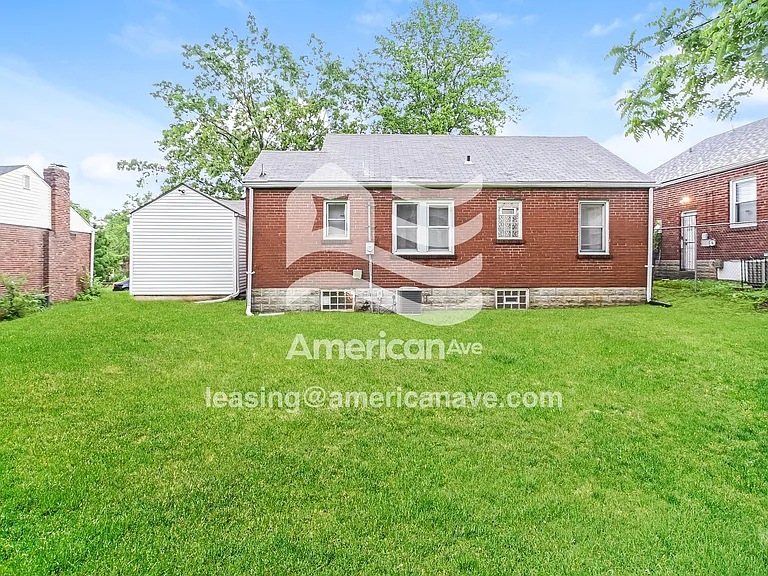1424727_015_rear_view_15.jpg