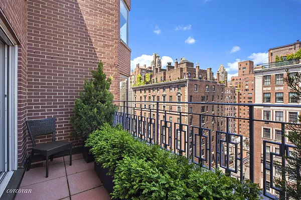 Sold by Corcoran | media 16