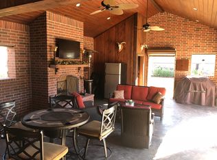 360 Tyler Dr, Lumberton, TX 77657