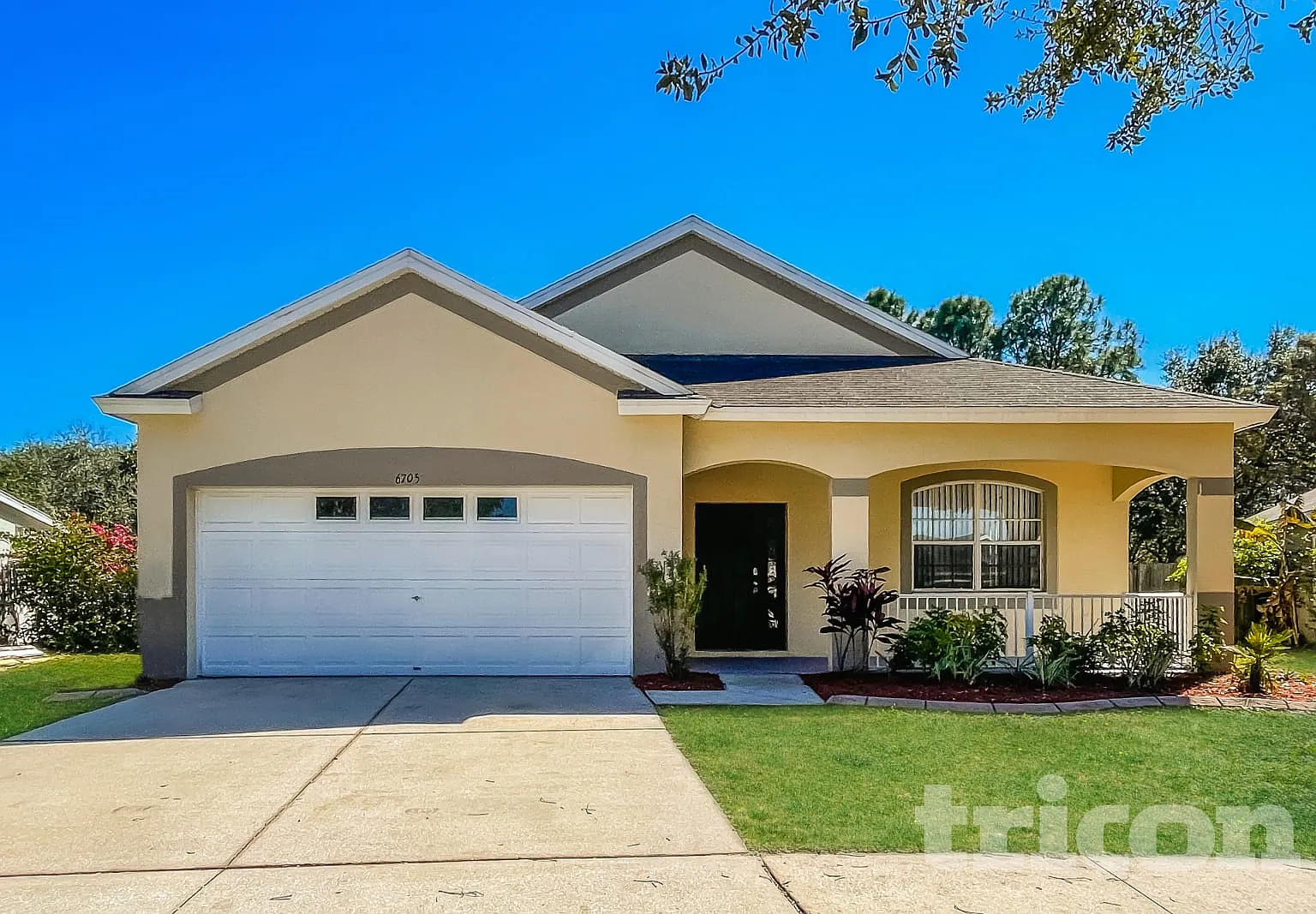 6705 Cambridge Park Drive Apollo Beach FL — Photo 1