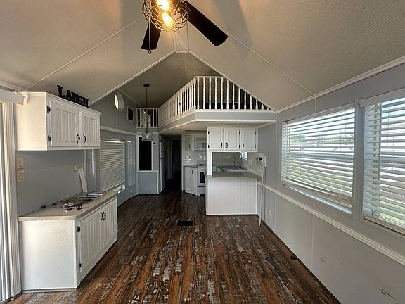 5th image of 6233 Lowery St Unit 227