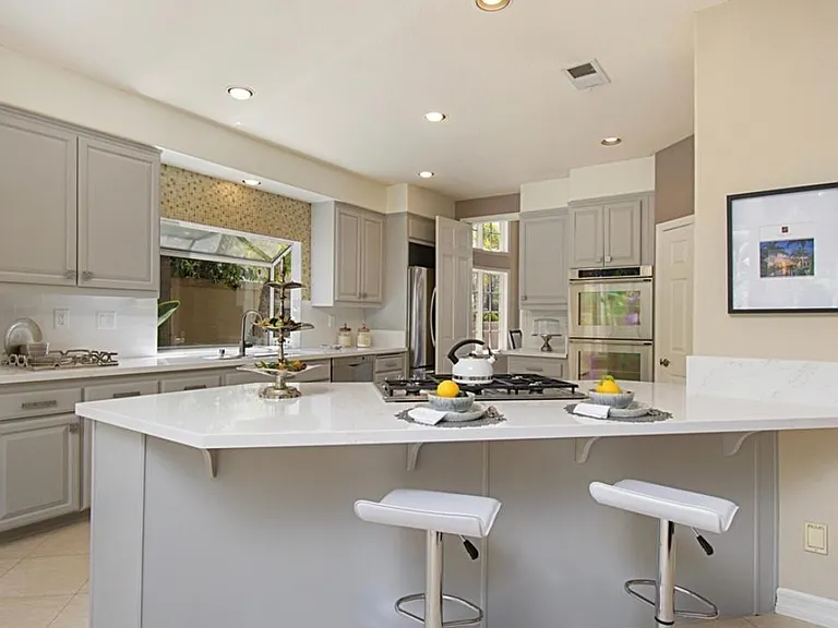 4988 Hidden Dune Ct — Photo 6