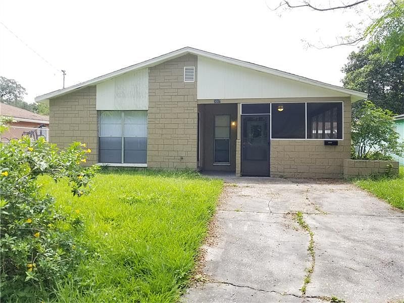 1st image of 3007 E 25th Ave