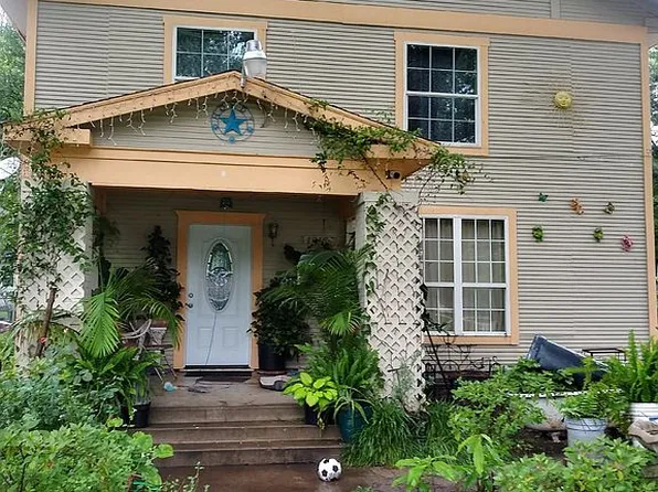 1918 W Collin St, Corsicana, TX 75110