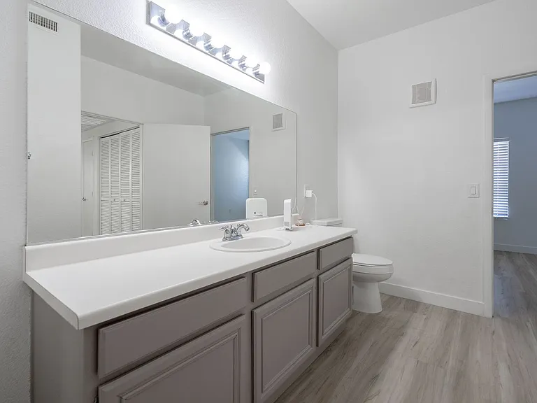 10245 S Maryland Pkwy #1212 — Photo 18