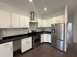 1676 Stephen St APT 2R, Ridgewood, NY 11385