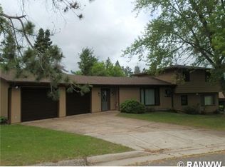 28 Pokegema Blvd, Rice Lake, WI 54868