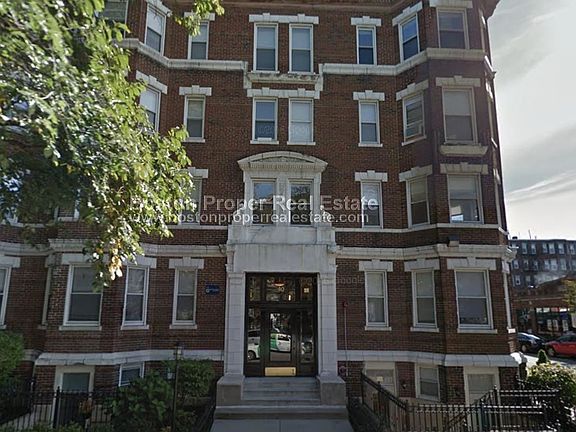 40 Queensberry St. Boston - Fenway Building Photo 1