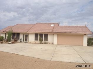1104 Copper Dr, Bullhead City, AZ 86442
