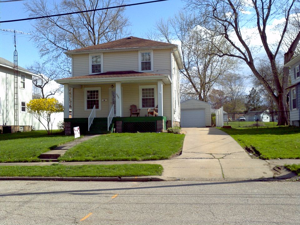 1st image of 1253 Mound St