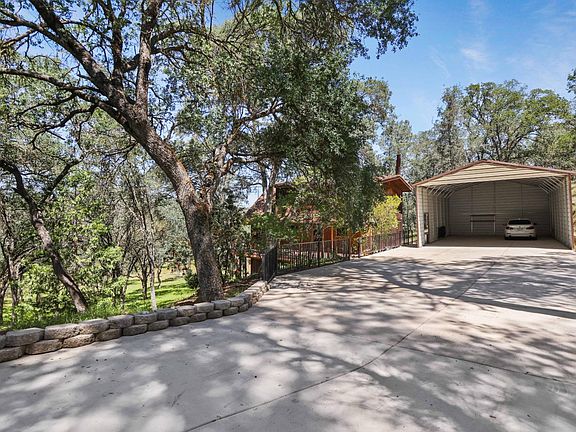 2nd image of 4927 Treosti Pl