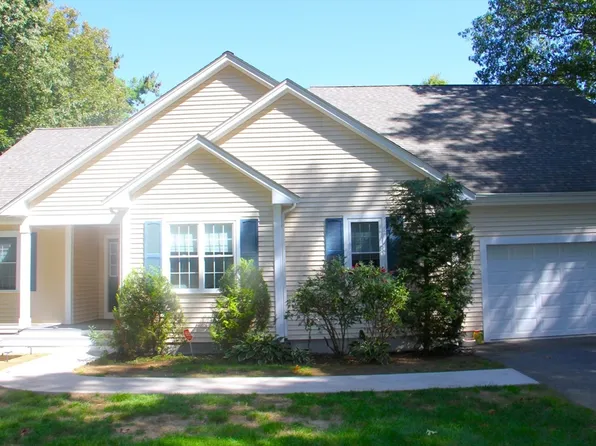 53 Sturdy St, Norton, MA 02766