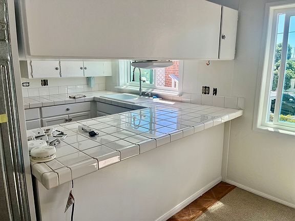 4th image of 1503 Ocean Ave #A