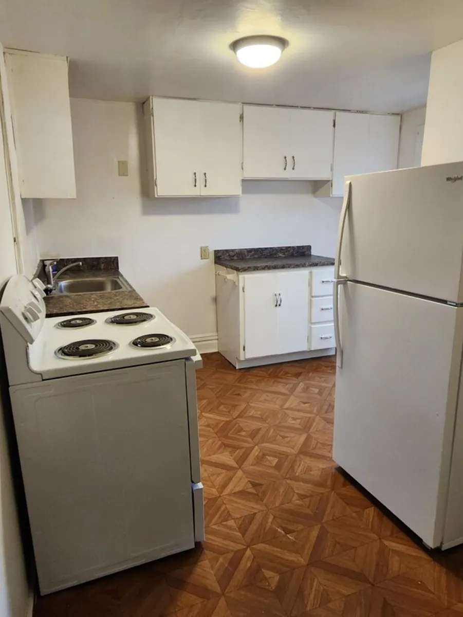 Building Photo - 1408 Reed Ave #3