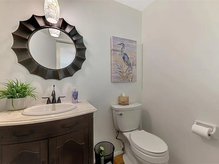 4946 Commonwealth Dr — Photo 37