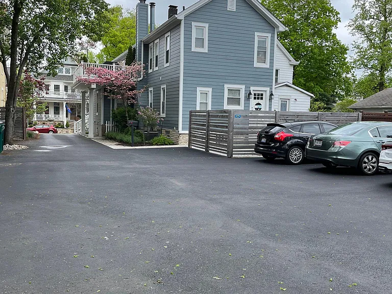 2713 Griffiths Ave #1 — Photo 4