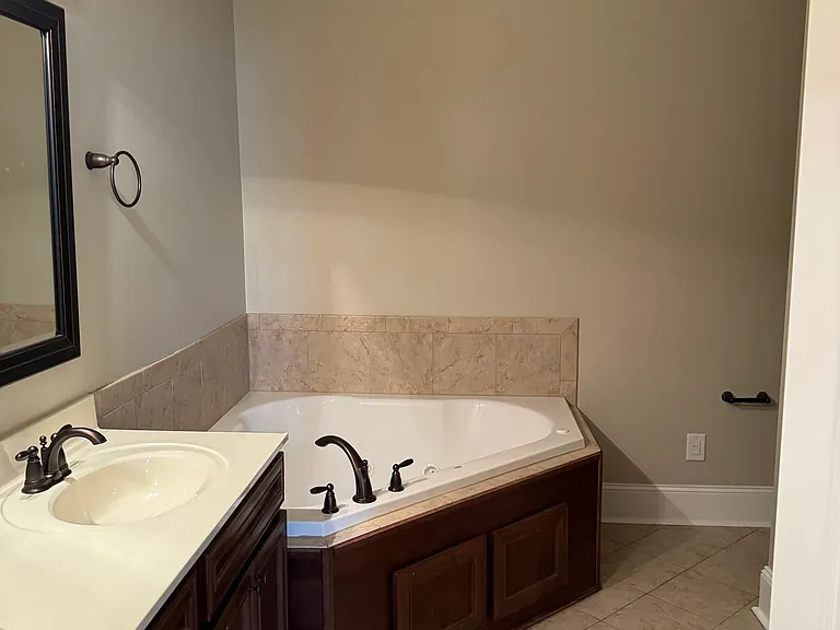 3509 A Ellsworth Dr — Photo 11