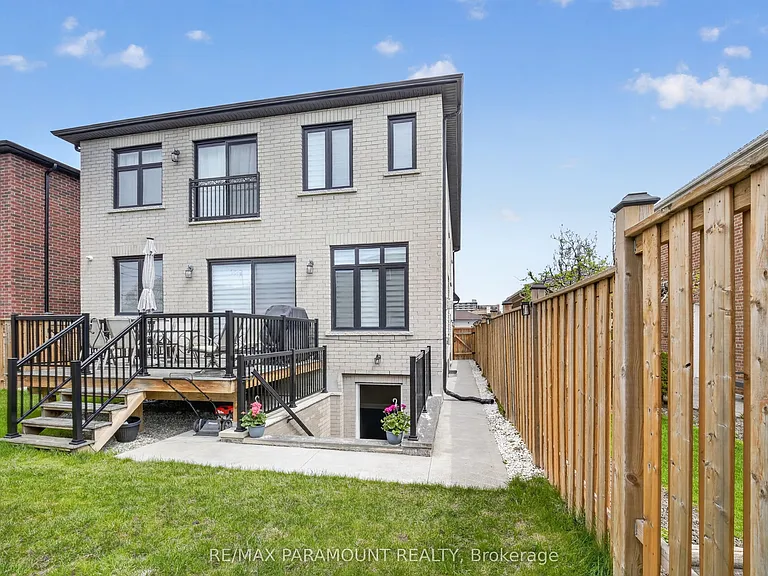 38 York Rd — Photo 17