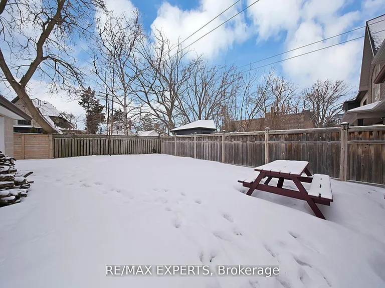 934 Beechwood Ave #LOWER — Photo 24