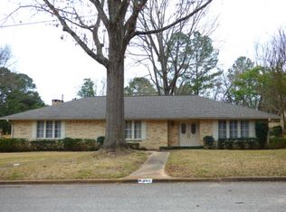 712 Inwood Ln, Nacogdoches, TX 75965
