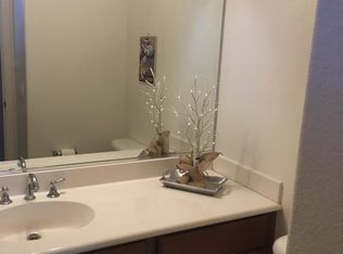 825 Citation Ct, Napa, CA 94559