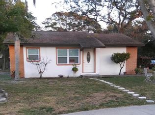 2289 119th St, Seminole, FL 33778