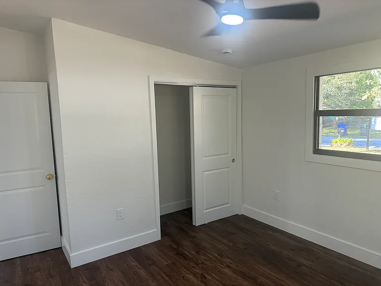 3000 Karen Ave — Photo 18