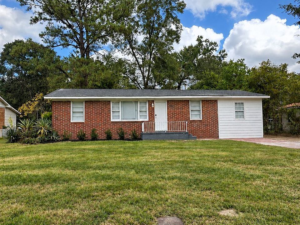 1st image of 2869 Bonnie Ave