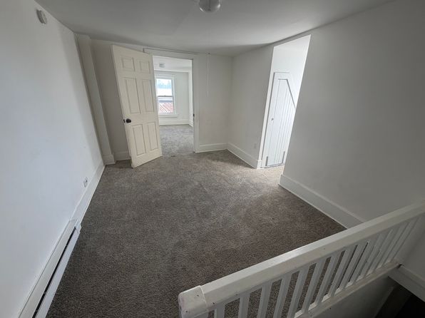 104 W Green St Floor 3
