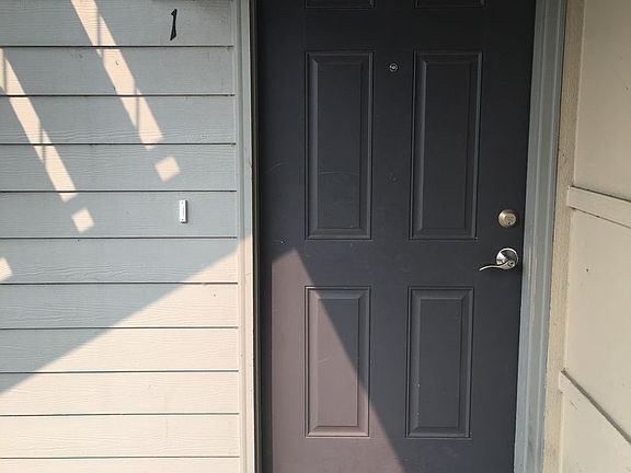 2nd image of 183 E 19th Ave #1831