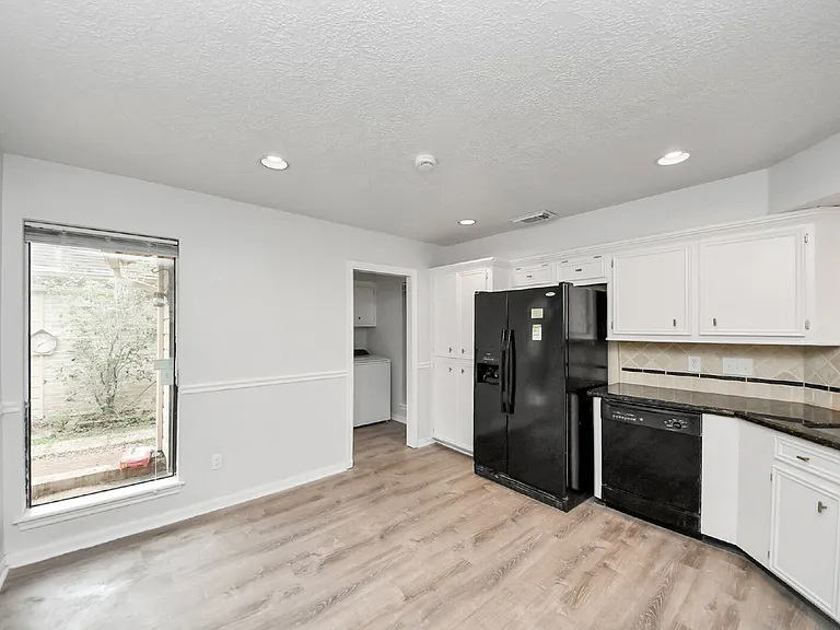 1023 Oyster Bay Dr — Photo 18