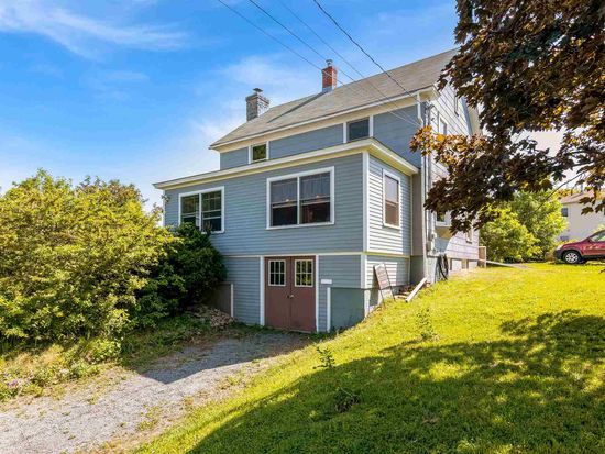 151 S Maple St Vergennes Vt 05491 Zillow