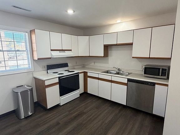 3rd image of 4671 Brickyard Falls Rd APT 2