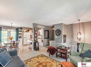 3811 Appaloosa Dr, Elkhorn, NE 68022