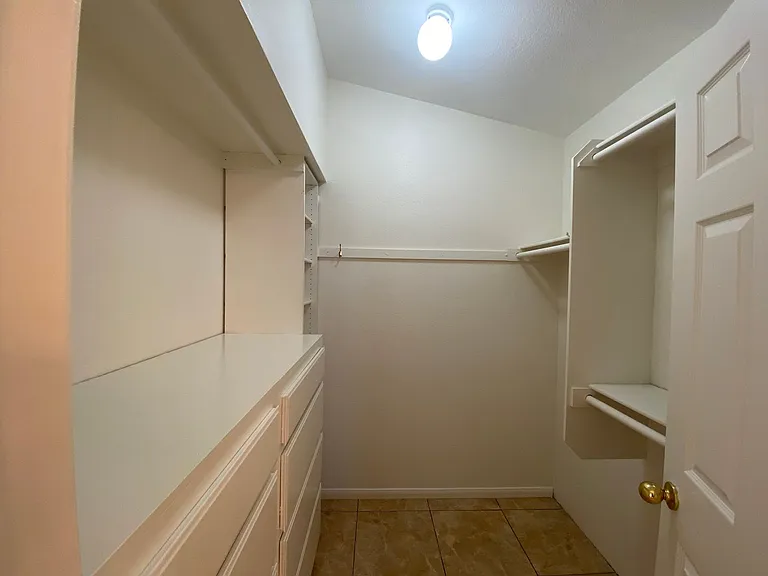 2315 Birdie St — Photo 19