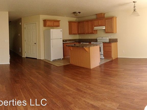 2nd image of 2117 E 26th St