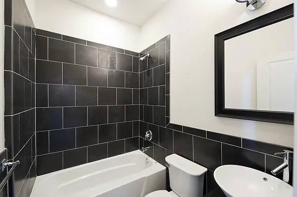 Rented by Keller Williams NYC | media 7