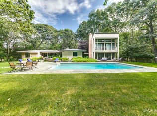2 Terry Rd, East Hampton, NY 11937