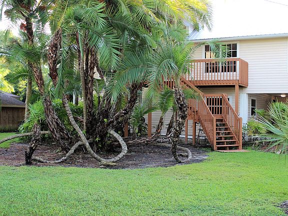 2nd image of 16541 S Oleander Dr