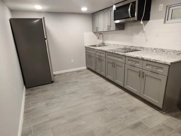 (undisclosed Address), South Richmond Hill, NY 11419