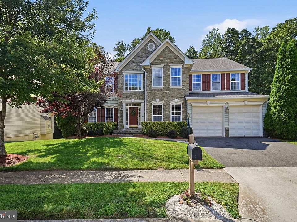 1st image of 12128 Paper Birch Ln