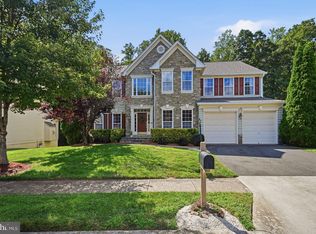 12128 Paper Birch Ln, Gainesville, VA 20155