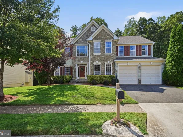 12128 Paper Birch Ln, Gainesville, VA 20155