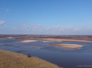 10 W Fern Mountain Dr, Muskogee, OK 74401