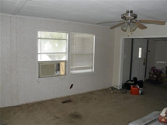 2nd image of 2219 Evergreen Cir #1710