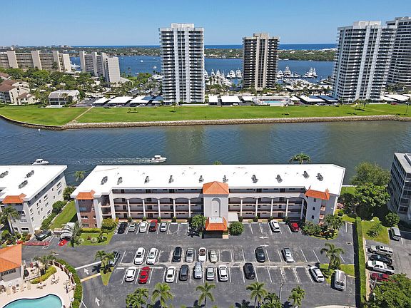 2nd image of 28 Yacht Club Drive #207