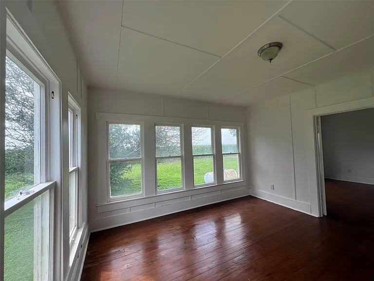 149 Private Road 9400 — Photo 8