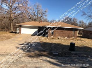 826 Saralyn Dr, Blackwell, OK 74631