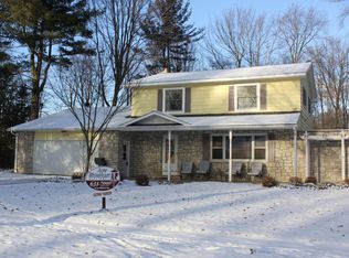 2405 Burlington Dr, Midland, MI 48642