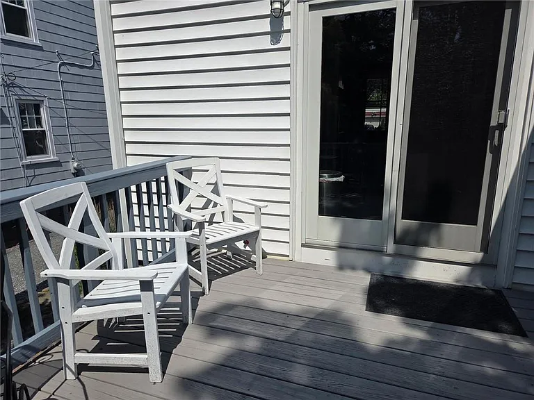 11 Byrnes St — Photo 15